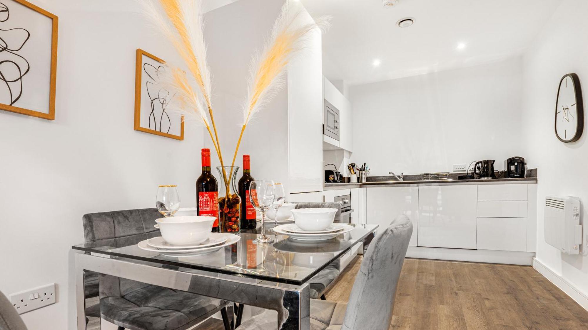 Apartmán Oceanic Bliss: 2 Bed 2 Bath + Free Park + Netflix Birmingham Exteriér fotografie