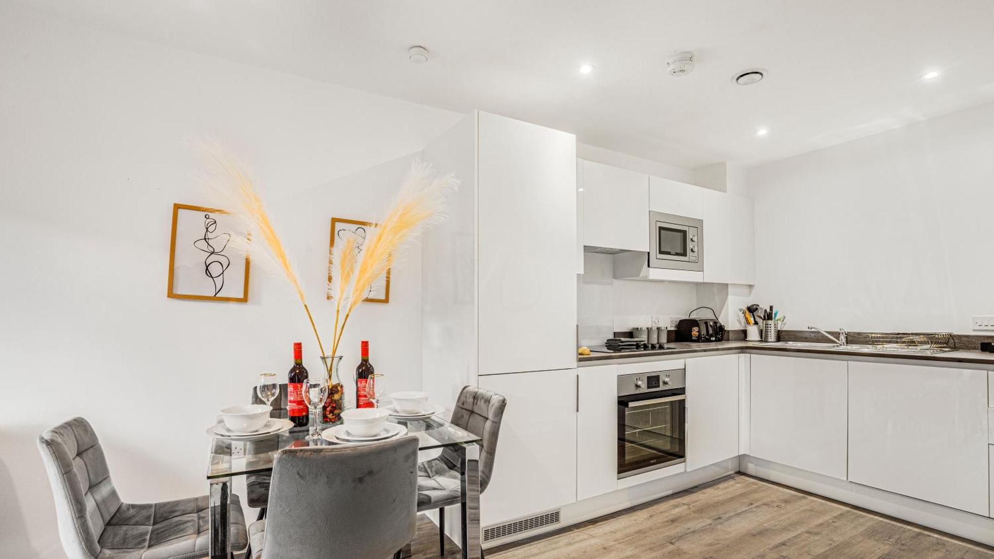 Apartmán Oceanic Bliss: 2 Bed 2 Bath + Free Park + Netflix Birmingham Exteriér fotografie